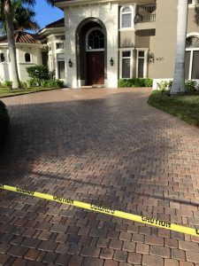 Paver cleaning driveway